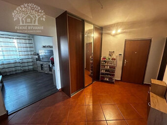 -NAJLACNEJŠÍ--  3i BYT PO REKONŠTRUKCII, BALKÓN, BREZNO MPČĽ - 16