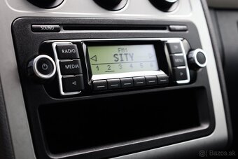 Volkswagen Touran 1.9 TDI BLUE MOTION Trendline - 16