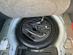 Rozpredam Seat Altea XL na diely 1,9 TDi 77kw - 16