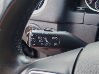 Volkswagen Tiguan 2.0 TDI 4x4 Xenon Panorama Navi - 16