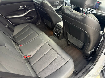 BMW 320d xDrive Touring Luxury 2023, 86 491km, ZÁRUKA - 16