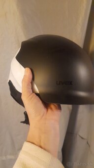 Značkové lyže 60eur/kus, zimné bundy 20eur, Uvex prilba 30eu - 16