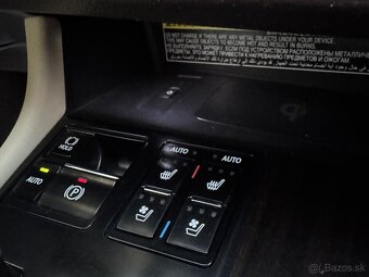 Lexus RX450H, r.v. 7/2017, kúpené ako nové v SR, odpočet DPH - 16