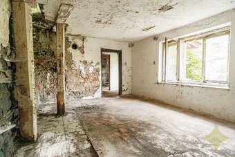 Rodinný dom vhodný na rekreáciu/prenájom v širšom centre Ban - 16