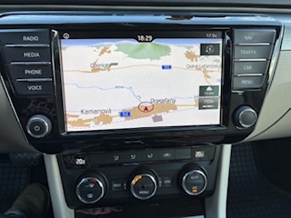Predám Škoda SUPERB III. 2,0TDi, DSG, 110kw, lim - 16