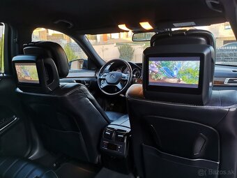 Mercedes E500 - 16