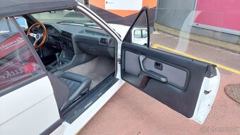 BMW 325i Cabrio - 16