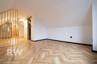 Komfortné bývanie v D. Lužnej – zrekonštruovaný RD s veľkým - 16