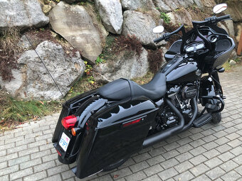 Harley-Davidson Road Glide 2022 - 16
