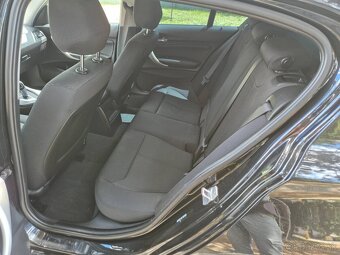 Predám  BMW Rad 1 118d Advantage A/T - 16