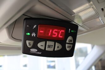 MAN TGE, 2,0 TDI Mrazí -15 Topí +19 130kw 08/25 Záruka - 16