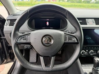 Škoda Octavia Combi 2.0 TDI 184k Style DSG 4x4 - 16