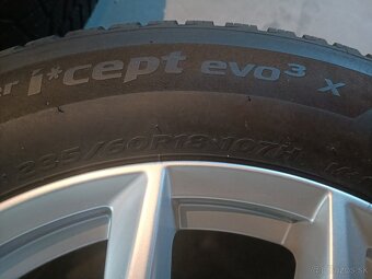 Volvo XC60 D4 Inscription A/T R-Design DO KONCA FEBRUÁRA - 16