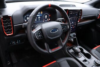 Ford RANGER RAPTOR 2.0 TDCi Ecoblue BiTurbo čierny - 16