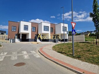PRENÁJOM - 2 IZBOVÝ BYT, LORINČÍK HÁJE, NOVOSTAVBA TEHLA - 16