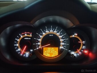 TOYOTA RAV4 - 16