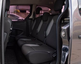 Peugeot Partner Tepee 1.6 BlueHDi S S Outdoor - 16