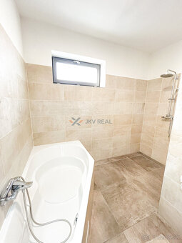 Skvelá ponuka 4i RD v súkromnej rezidencii - 16