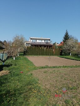 Neštandardný rodinný dom s veľkým pozemkom, Nová Ves, Veľký  - 16