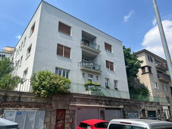| Nádherný 2 izb. v prestížnej štvrti Starého Mesta F. Kráľa - 16