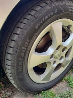 KIA Ceed SW 1.6crdi 85kw, r.v.2008 - 16