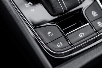 Škoda Kodiaq Sportline 2.0TSI 140kW DSG7 4x4 07/2022 - 16