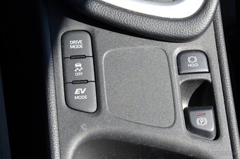 Toyota Yaris 1.5 VVT-iE CVT1 Hybrid Selection - 16