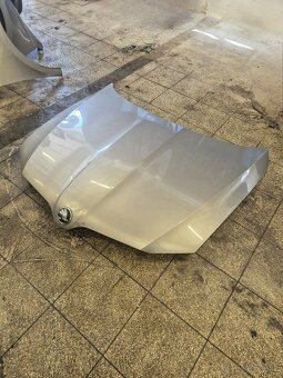 Predám náhradné diely na ŠKODA SUPERB 2 II facelift - 16
