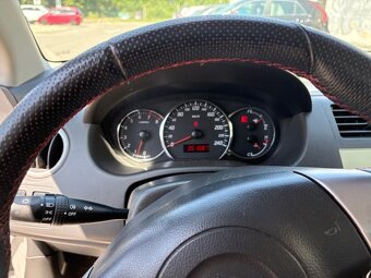 Predám Suzuki Swift 1.6 Sport - 16