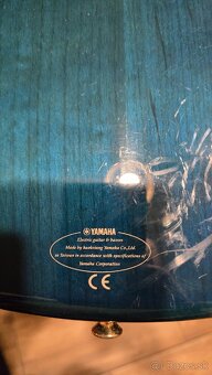 Elektricke gitara / basgitara - 16