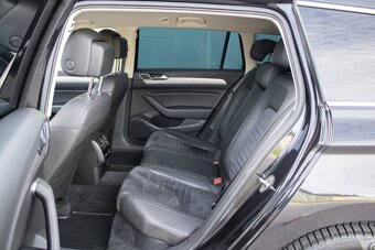 Volkswagen Passat Variant 2.0 TDI Highline DSG AJ NA SPLÁTKY - 16
