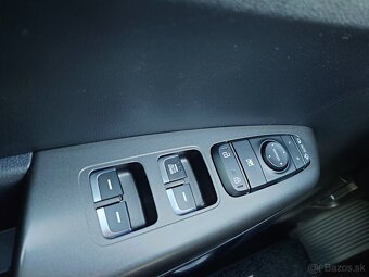 Kia Sportage 1,7 CRD Platinum - 16