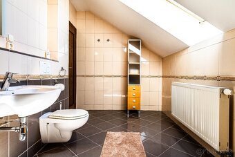 Na predaj veľký 3-izbový apartmán s krbom, Tatranská Lomnica - 16