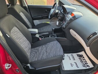 Kia Ceed SW 1.6 16V • Benzín • 85kw • Mod. 2010 - 16