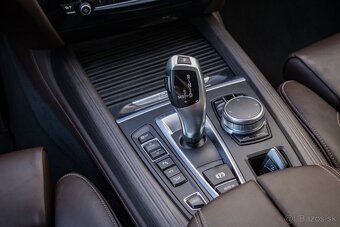 BMW X5 f15 xDrive40e iPerformance A/T - 16