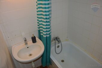 Predaj veľký 2,5 izbový byt Bratislava III - Nové Mesto - 16