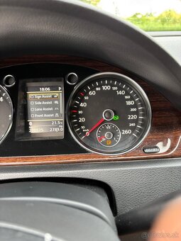 Volkswagen Passat 2.0 TDI, 130 kW, Highline DSG - 16
