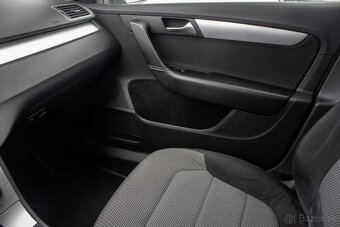 Volkswagen Passat Alltrack 2.0 TDI 125 kW 4MOTION AT/6 - 16
