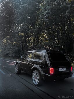 LADA NIVA - 16