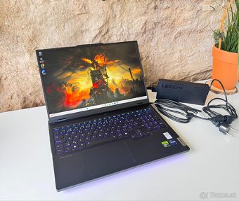 Lenovo Legion 7 Pro – RTX 4090 a i9-14900HX - 16