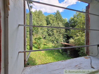 Zachovalá drevenica uprostred prírody, na okraji Turzovky - 16