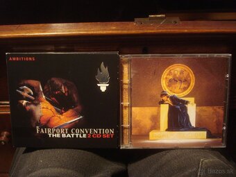 CD VENOM L.PARK METALLICA KISS GNR D.STRAITS V.MORRISON ELO - 16