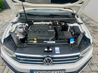 VW Passat Variant 2.0 TDi R-line 4-motion DSG 2019 140kw 4x4 - 16