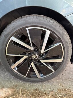 Škoda Octavia SPORT Edition 2.0TDI 110kW DSG 2020 WEBASTO - 16