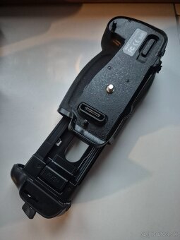 NIKON D750 + objektívy a battery grip - 16