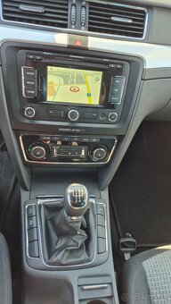 Škoda Superb Combi 1.6 TDI CR DPF Ambition - 16