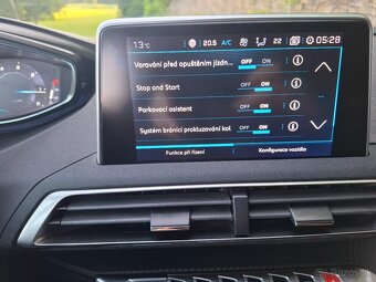 Peugeot 3008 1,5 BLUEHDI,96 kw,AUTOMAT,135000 Km,LED,NAVI,.. - 16