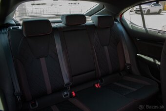 Škoda Octavia 2.0 TDI RS DSG - 16