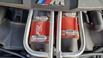 Predám BMW m6 4.4 2015 - 16