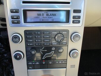 VOLVO V70 2,4D5 136kw Geartronic, bez koroze 11/2009 - 16
